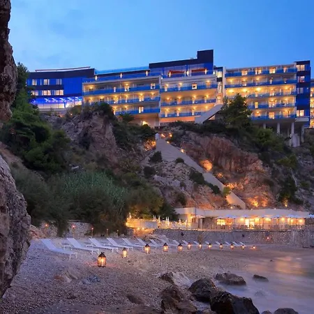 Apartment Oasis